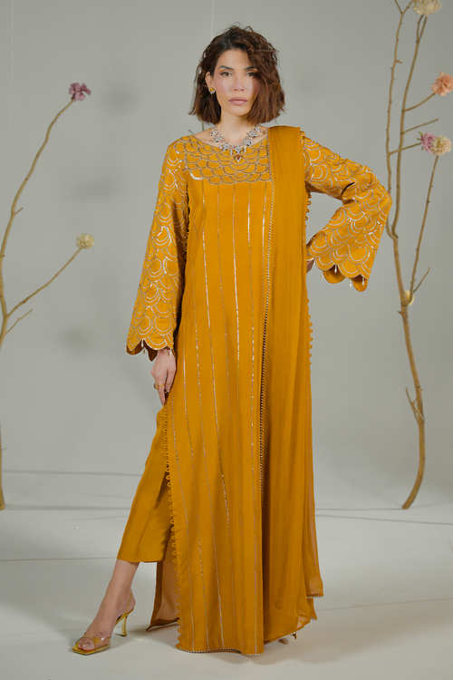 Luxury Pret wear & Elegant Formal Wear for Women